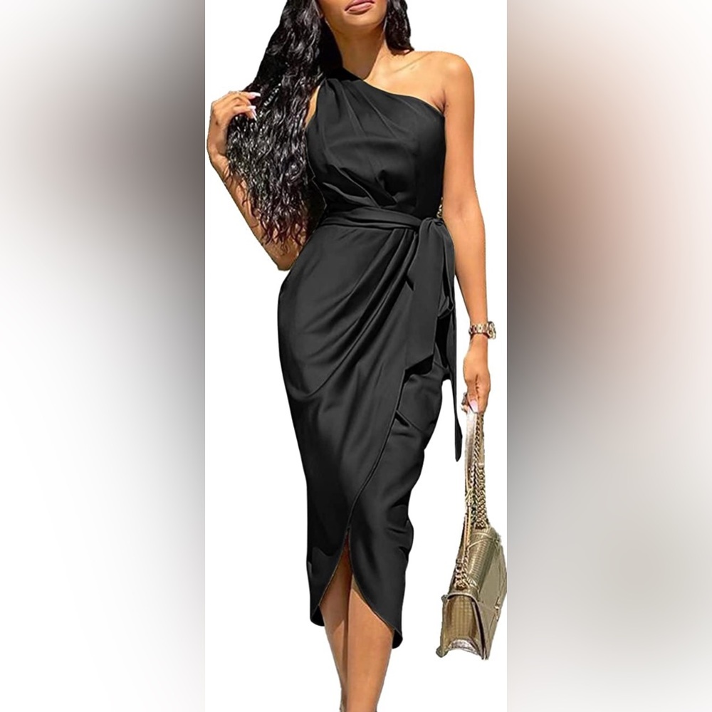 PRETTYGARDEN Women's Black Small Ruched Bodycon Dress Asymmetrical One Shoulder